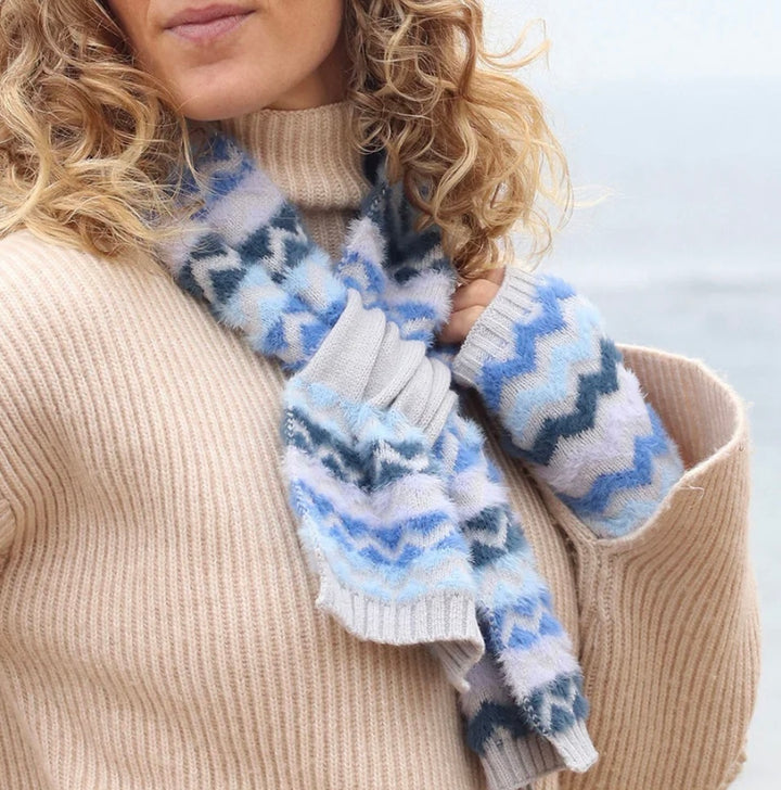 BLUE & GREY MIX CHEVRON PULL THROUGH SCARF