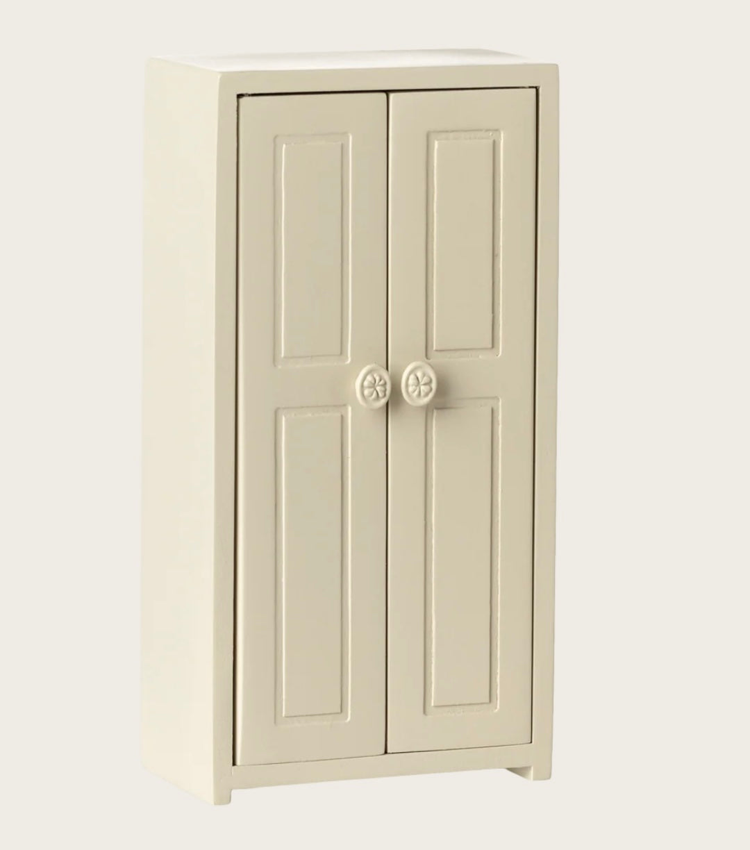 WARDROBE CREAM MOUSE