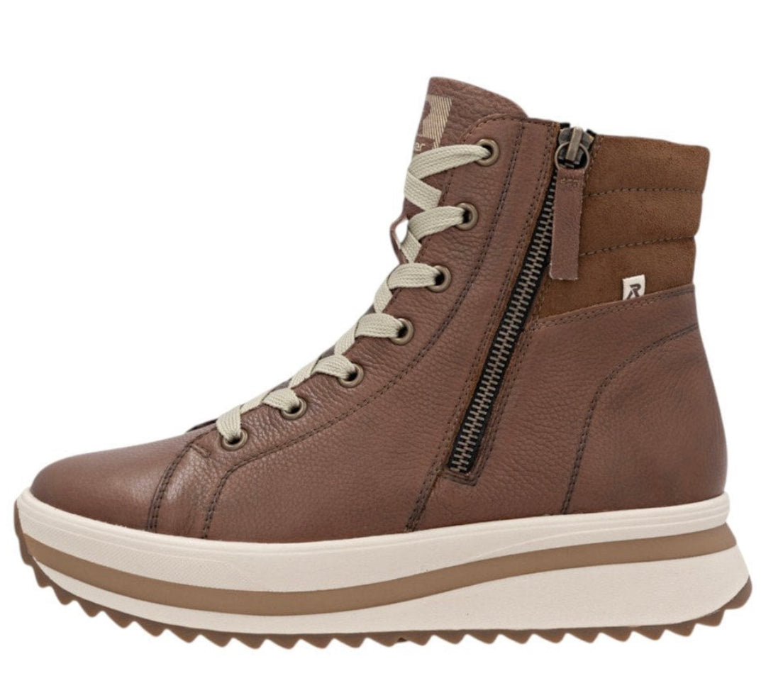 BROWN LEATHER LACE BOOT