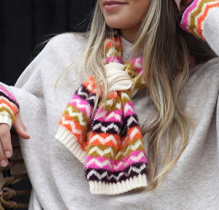 AUTUMN BRIGHT CHEVRON PULL THROUGH SCARF