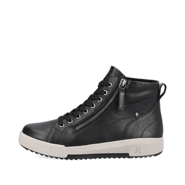 BLACK SPORT LACE UP BOOT