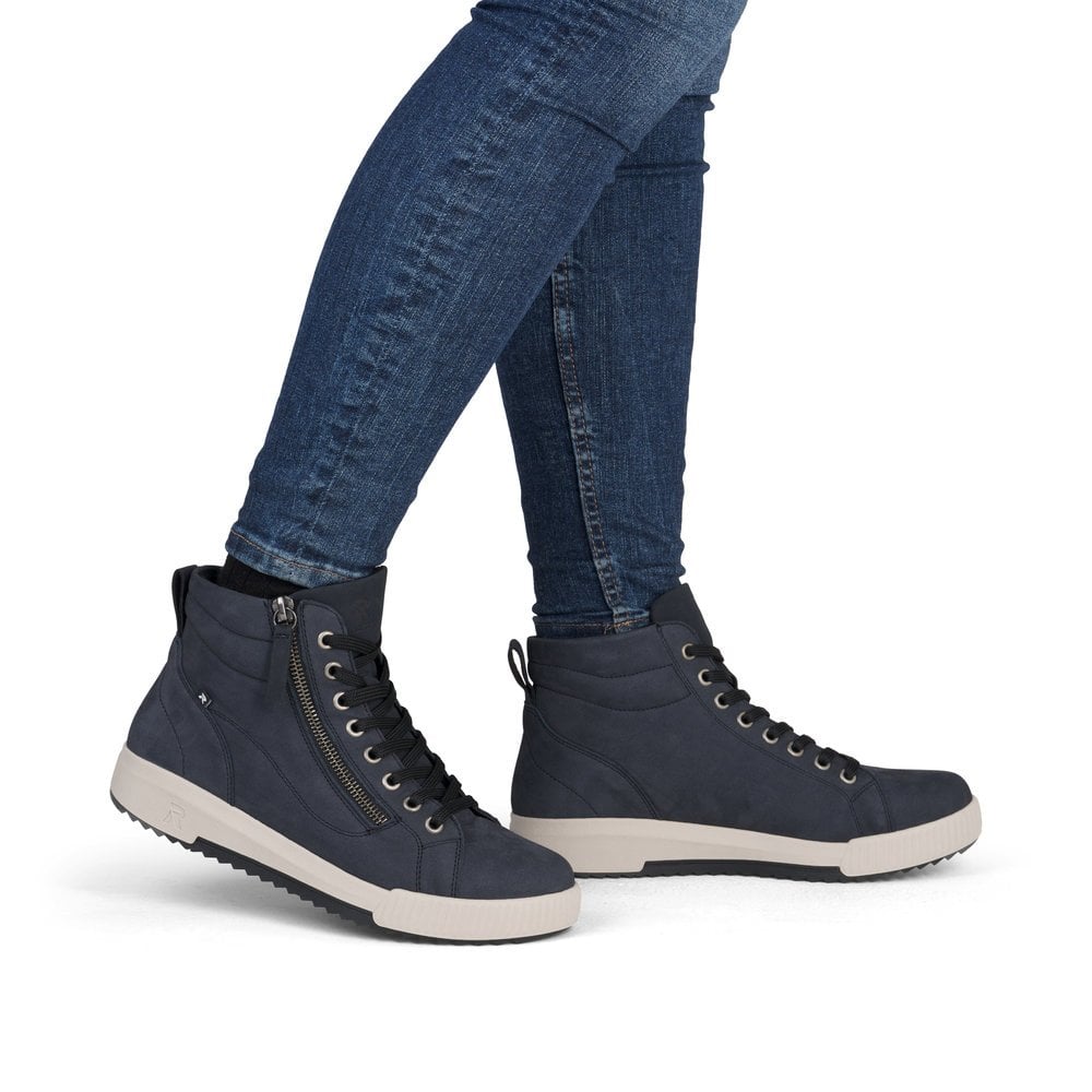 BLUE SPORT LACE UP BOOT