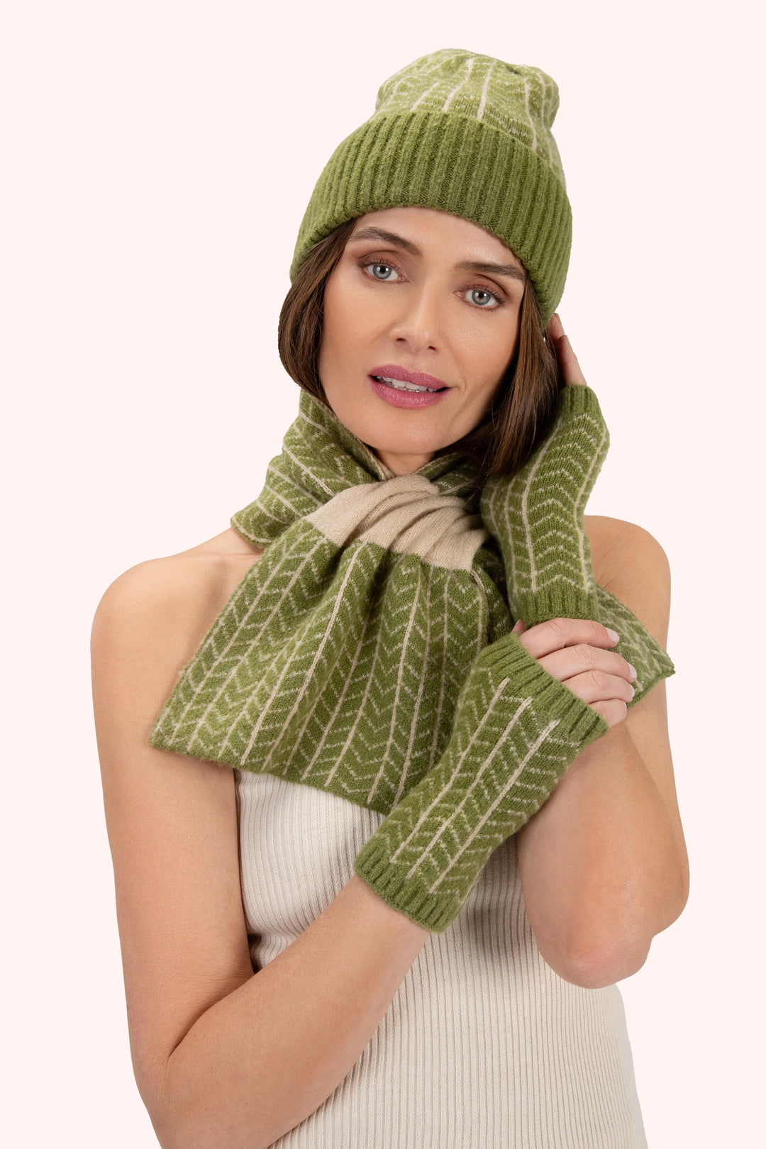 OLIVE NIAMH SCARF
