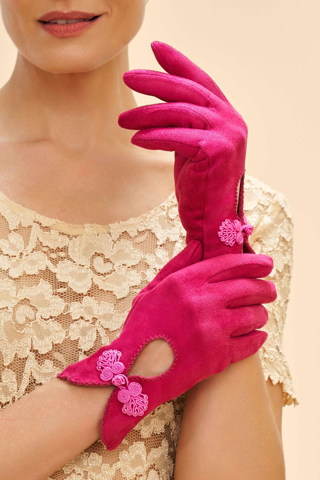 FUCHSIA SUKI GLOVES