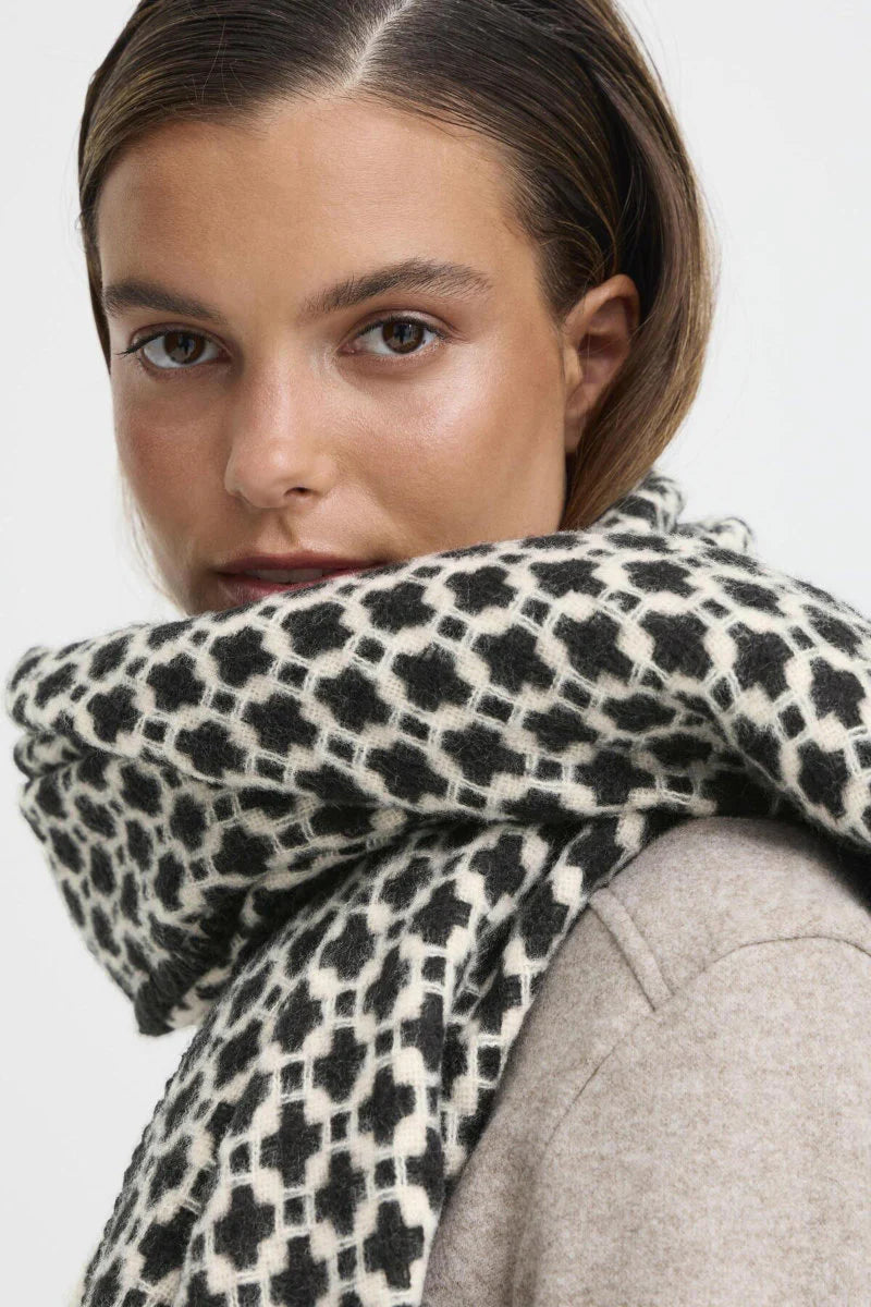BLACK MIX WEDOT SCARF