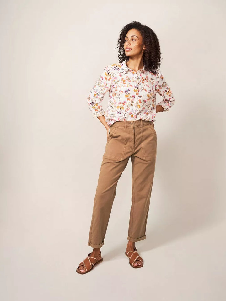 MID TAN TWISTER CHINO TROUSER