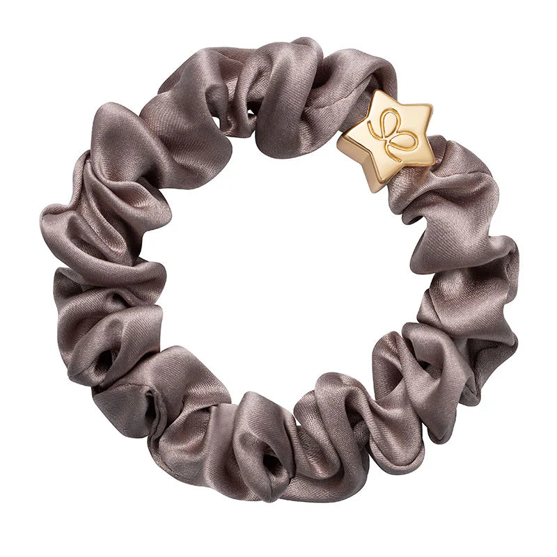 ICED LATTE SILK SCRUNCHIE