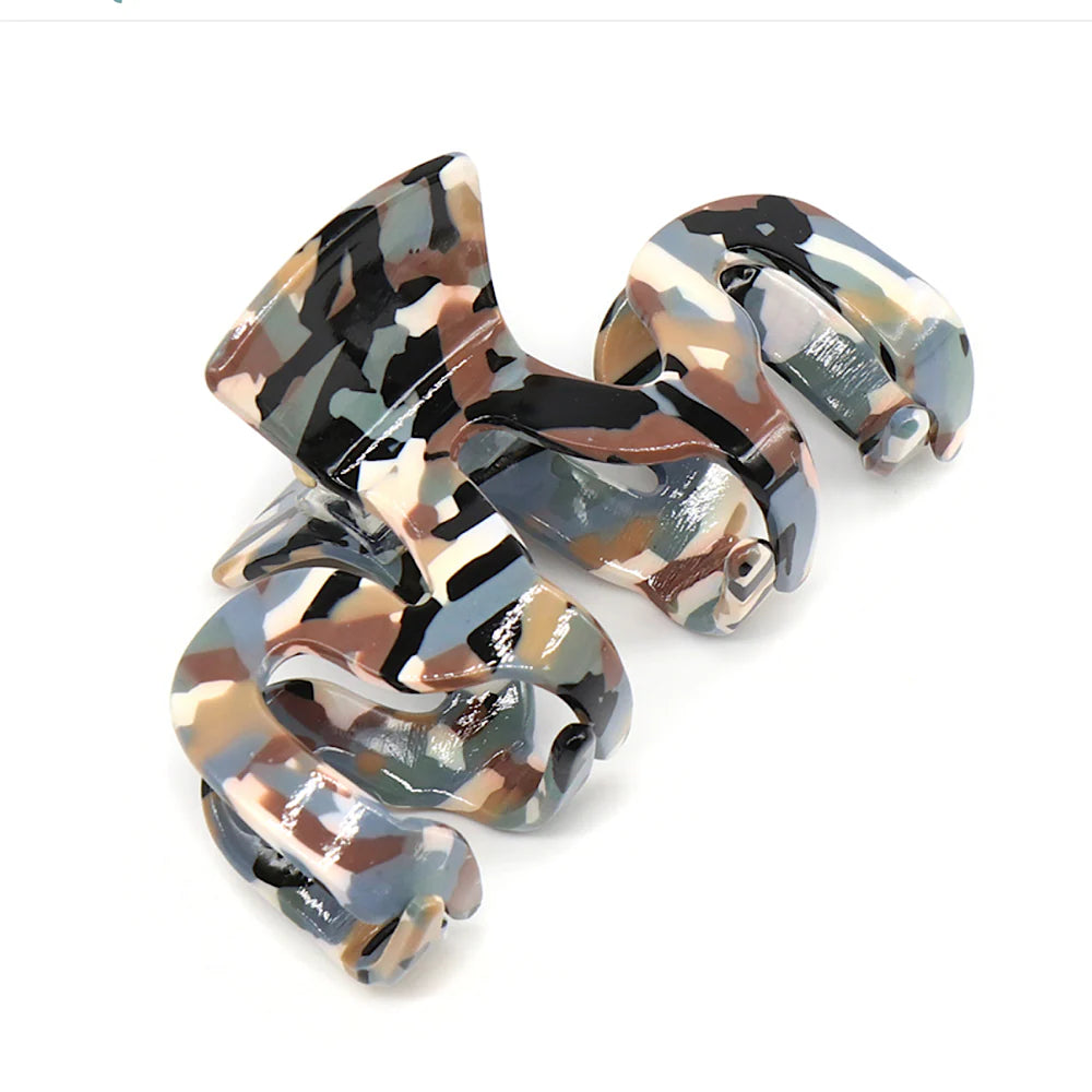 GREY & TAUPE WAVE CLAW CLIP