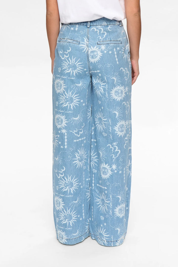 LIGHT BLUW DENIM GISELLY WIDE JEAN