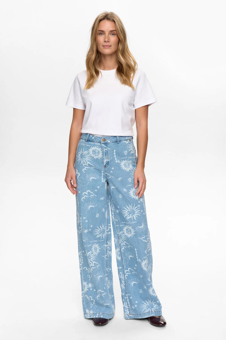 LIGHT BLUW DENIM GISELLY WIDE JEAN