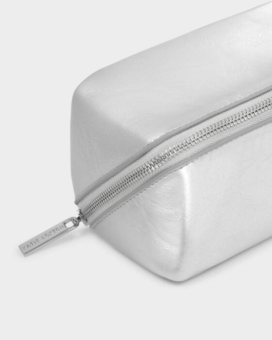 SILVER PATENT CRACKLE FOLD-OUT MAKE UP BAG