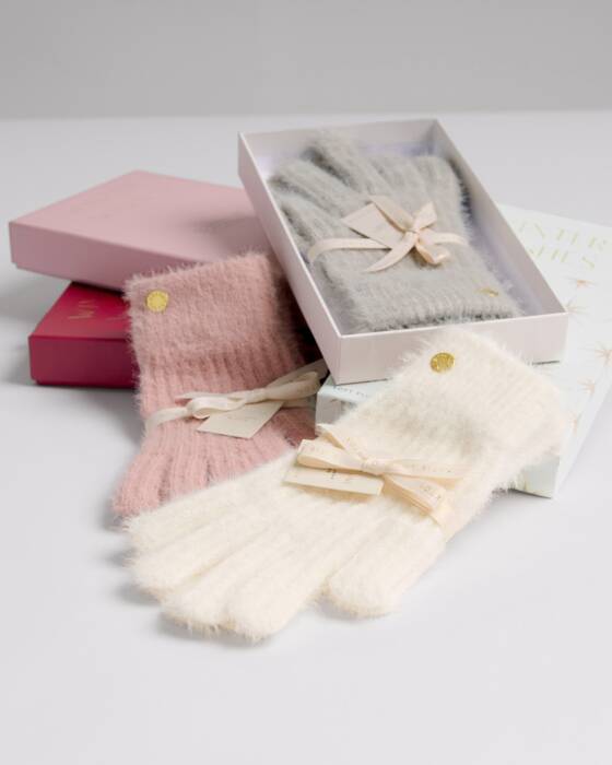 GIFT BOXED SOFT KNIT GLOVES GREY