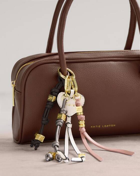 LOVE HEART BAG CHARM KEYRING OFF WHITE