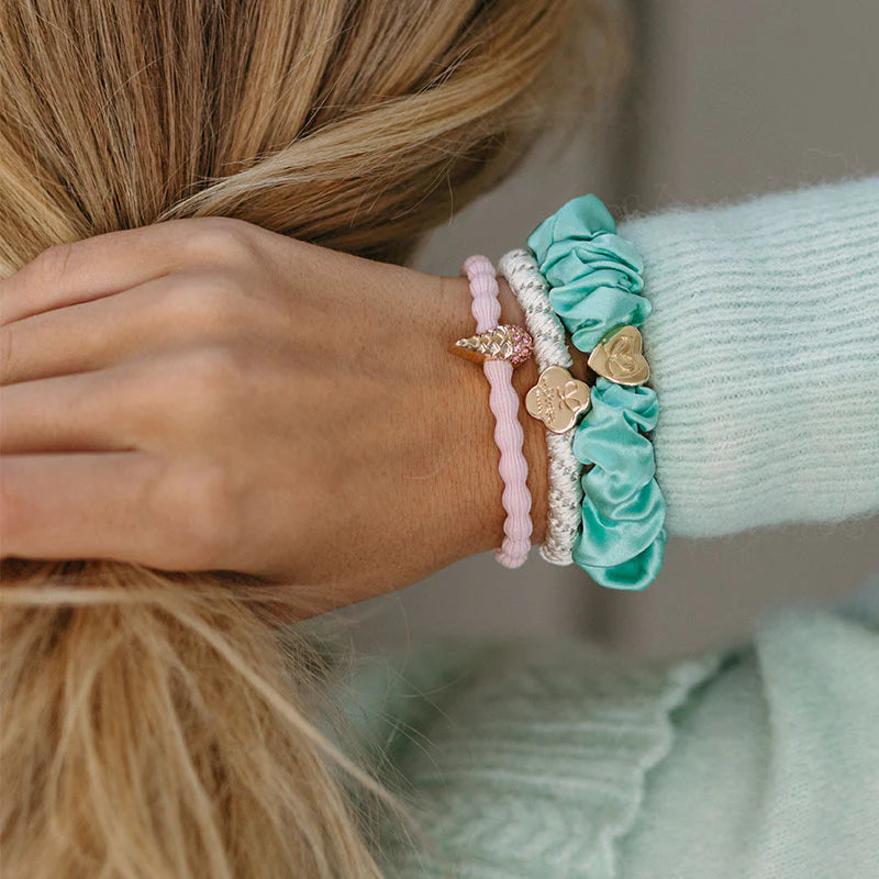 STRAWBERRY ICE CREAM