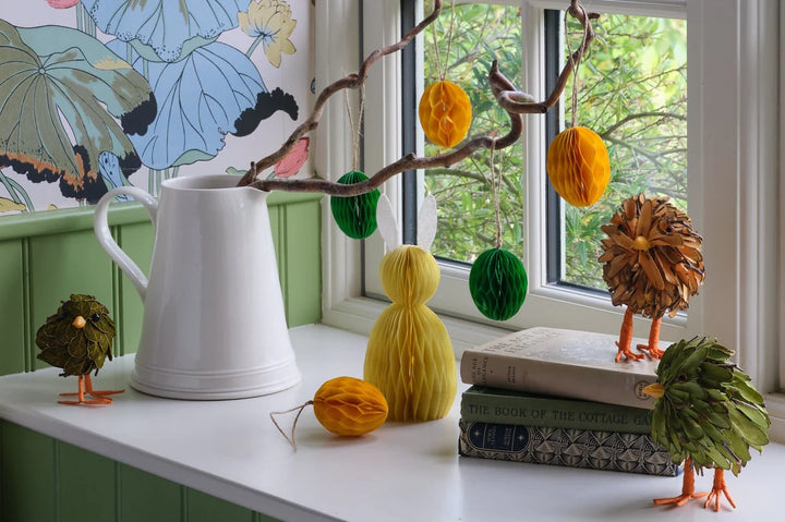 ORANGE WOODEN CHICK