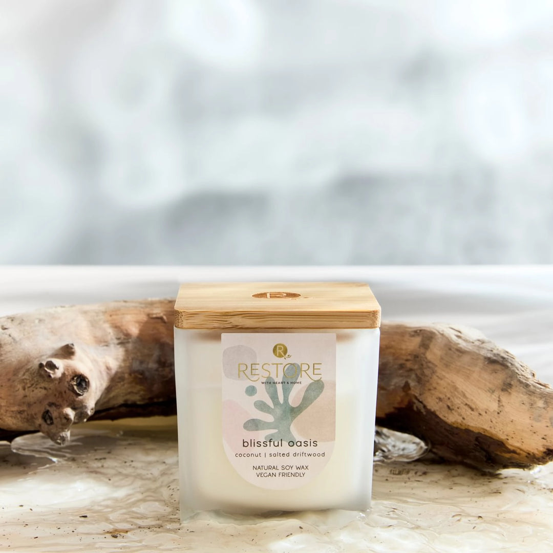 BLISSFUL OASIS SMALL SOY CANDLE