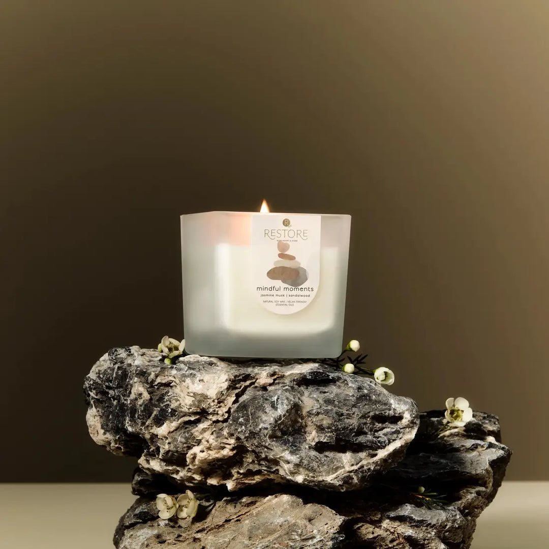 MINDFUL MOMENTS LARGE SOY CANDLE