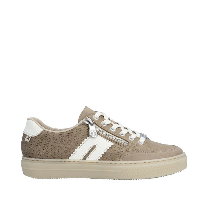 L5903-20 BEIGE LACE UP TRAINER
