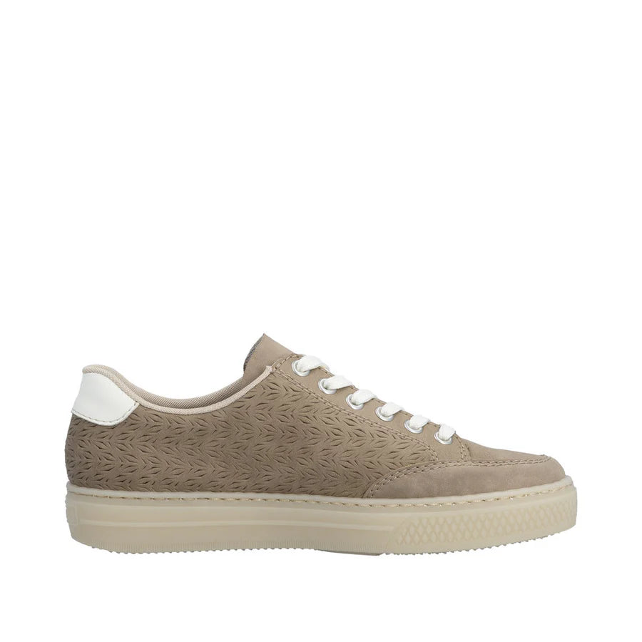 L5903-20 BEIGE LACE UP TRAINER