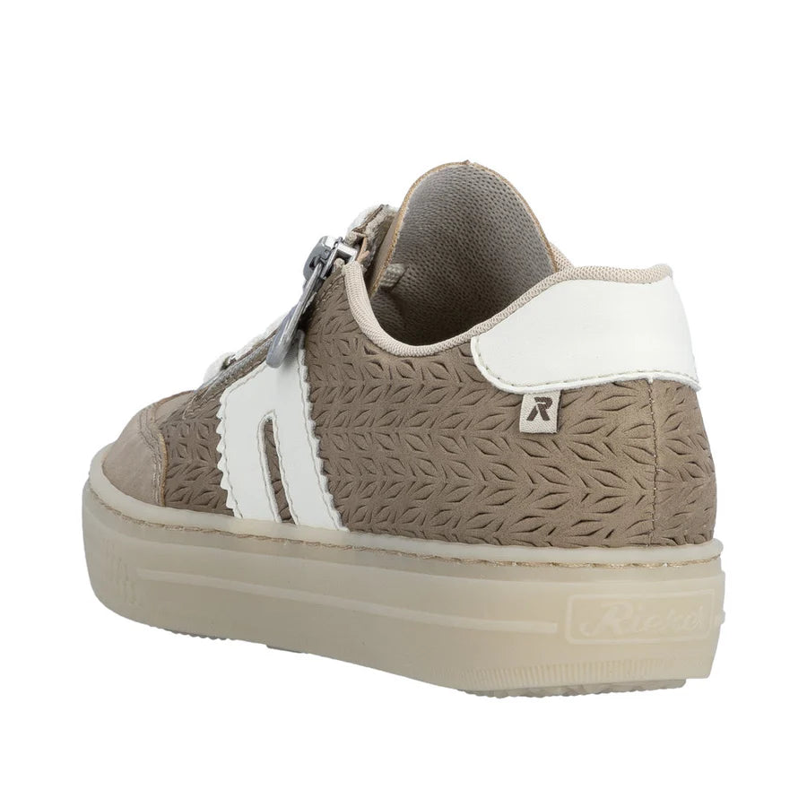 L5903-20 BEIGE LACE UP TRAINER