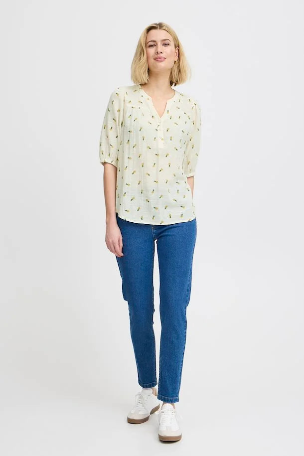 ARCTIC WOLF PINEAPPLE BOBBI BLOUSE