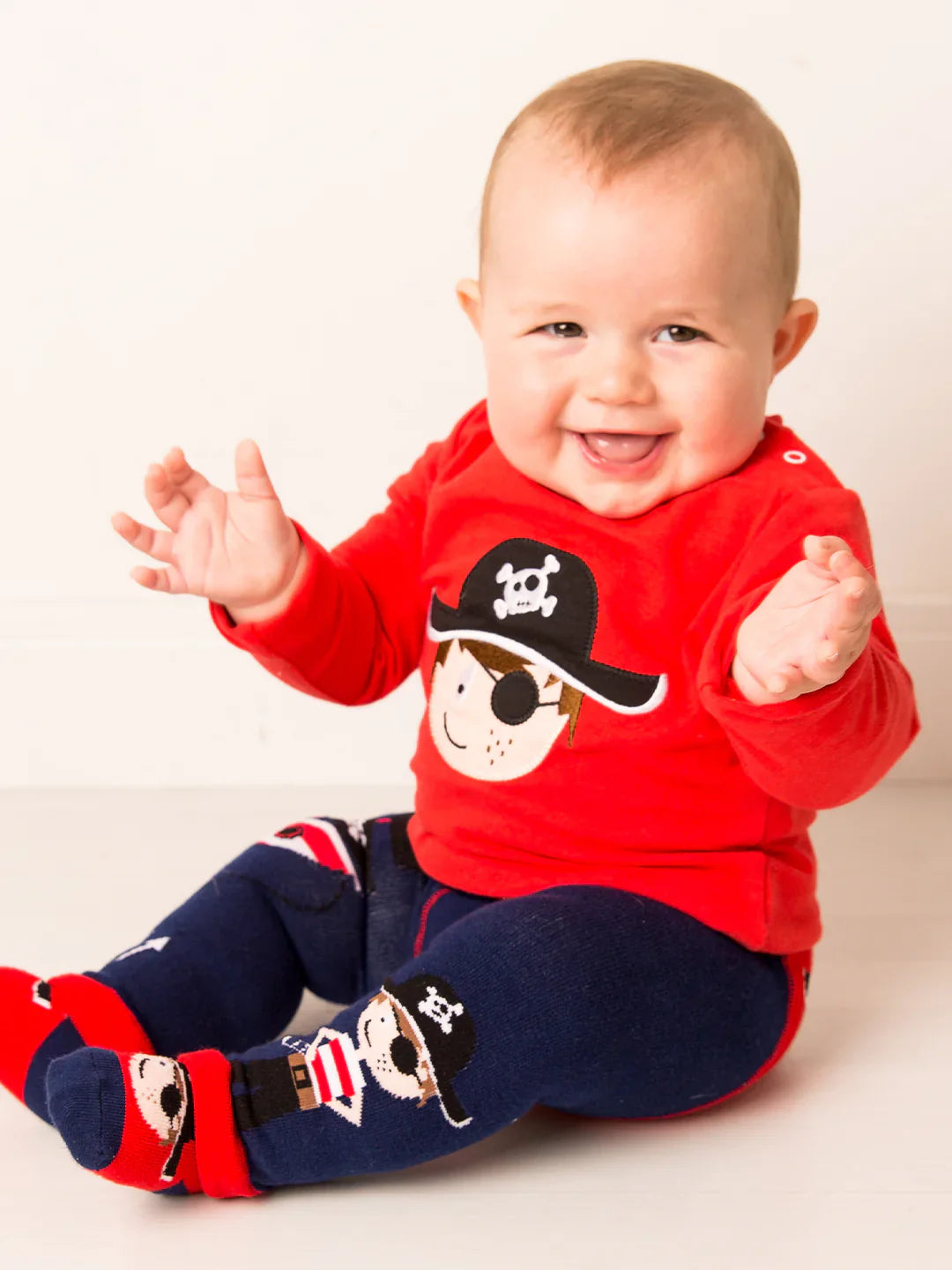 TIM THE PIRATE TOP