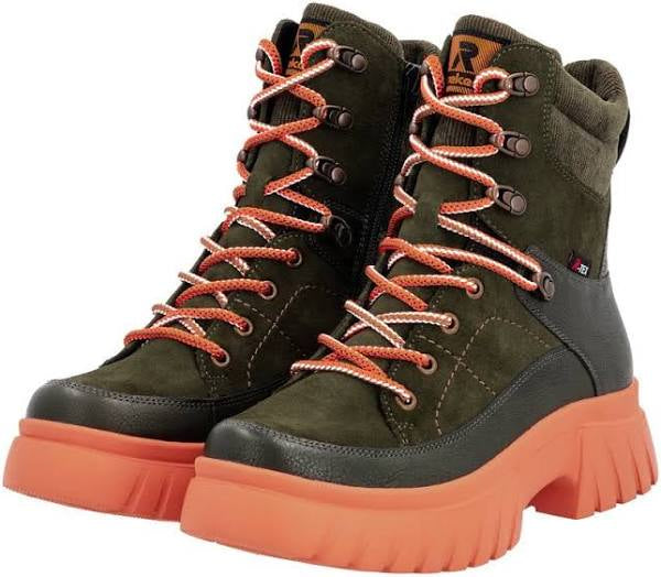 LADIES GREEN MID HEIGHT BOOTS