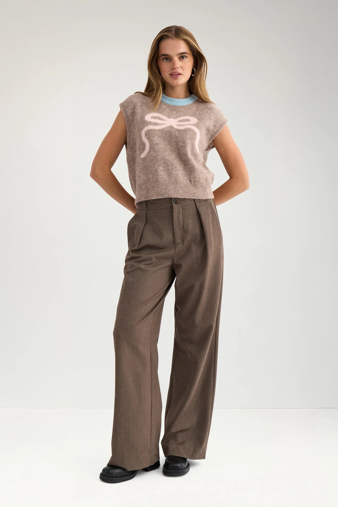 TAUPE GREY MELANGE RIETTE BOW KNITTED VEST