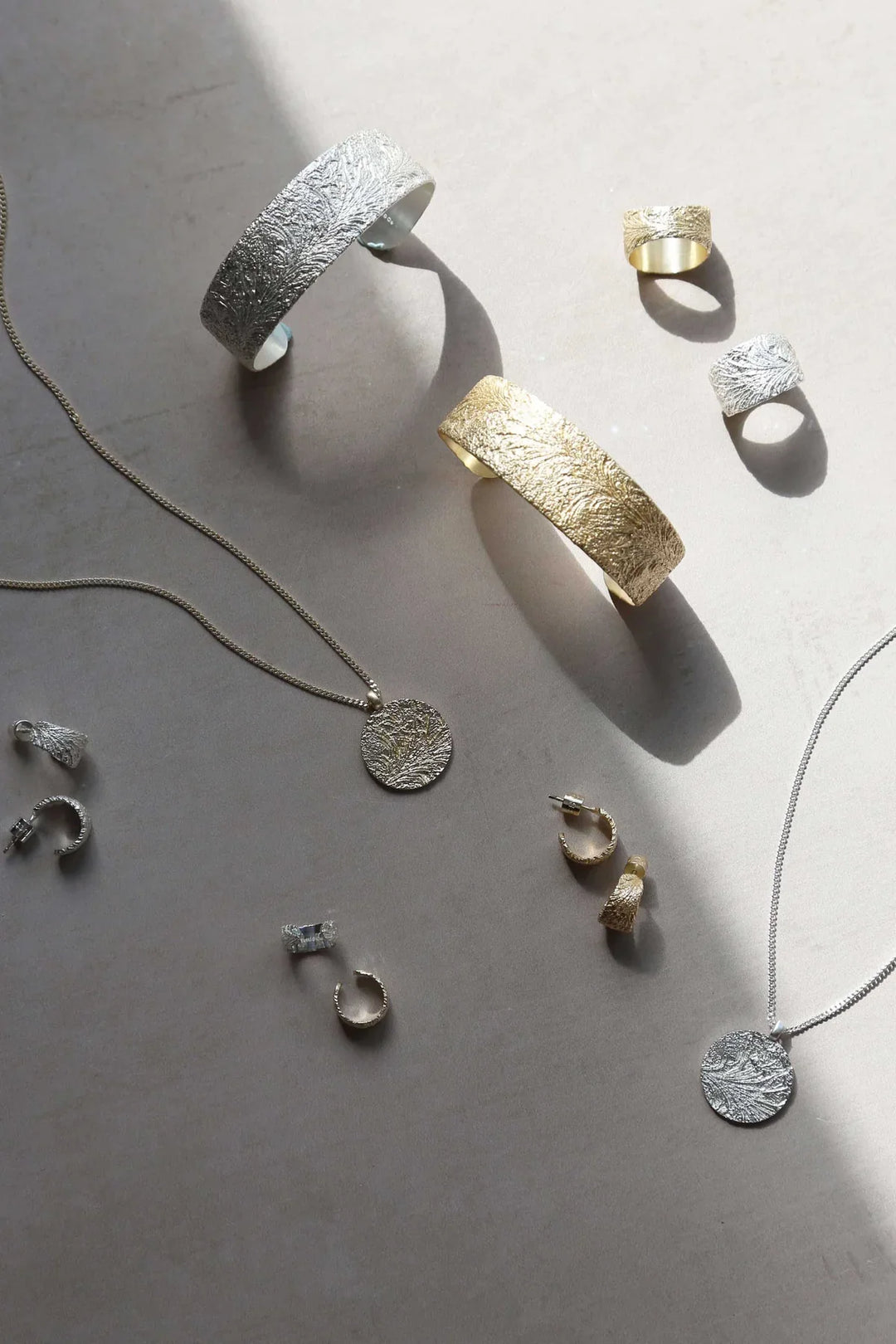 ARCTIC EARRINGS GOLD