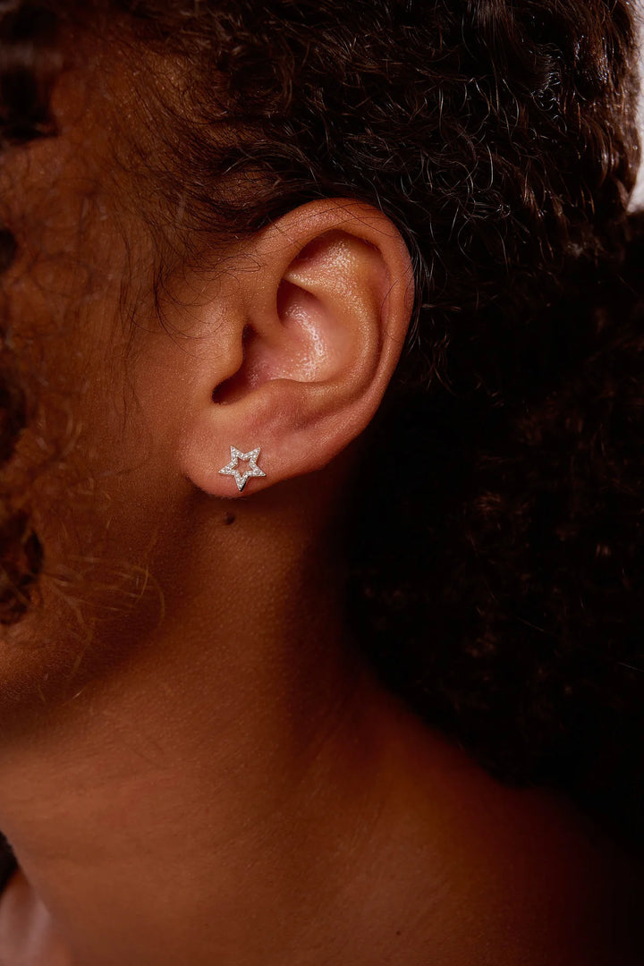 PAVE STAR EARRINGS SILVER