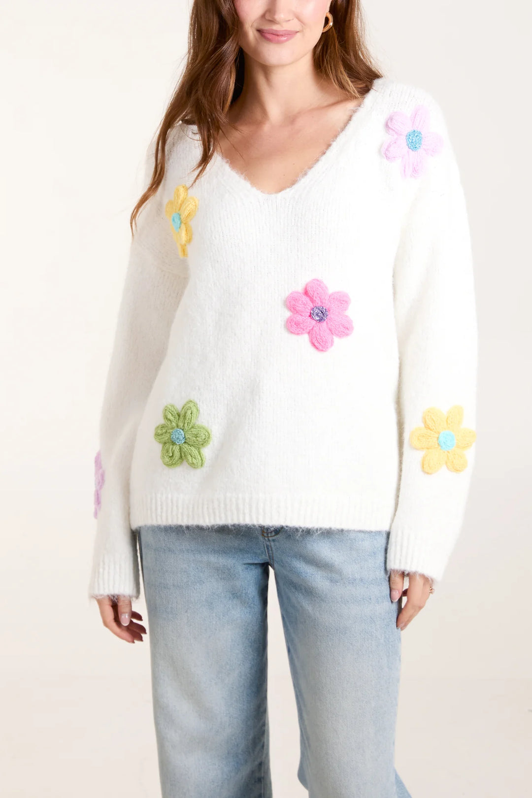 IVORY FLOWER KNIT EMBROIDERY V NECK JUMPER