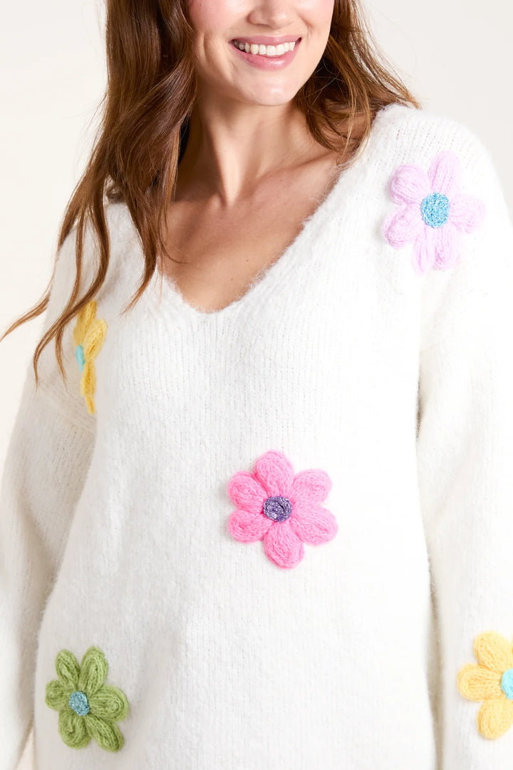 IVORY FLOWER KNIT EMBROIDERY V NECK JUMPER