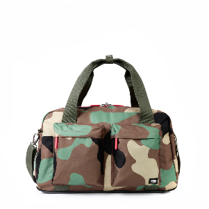 Gatwick Medium Duffel Bag in Vintage Camo Canvas - Medium