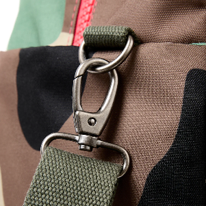 Gatwick Medium Duffel Bag in Vintage Camo Canvas - Medium