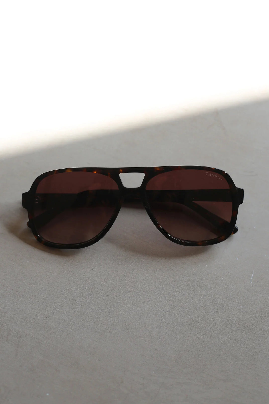 AURA SUNGLASSES