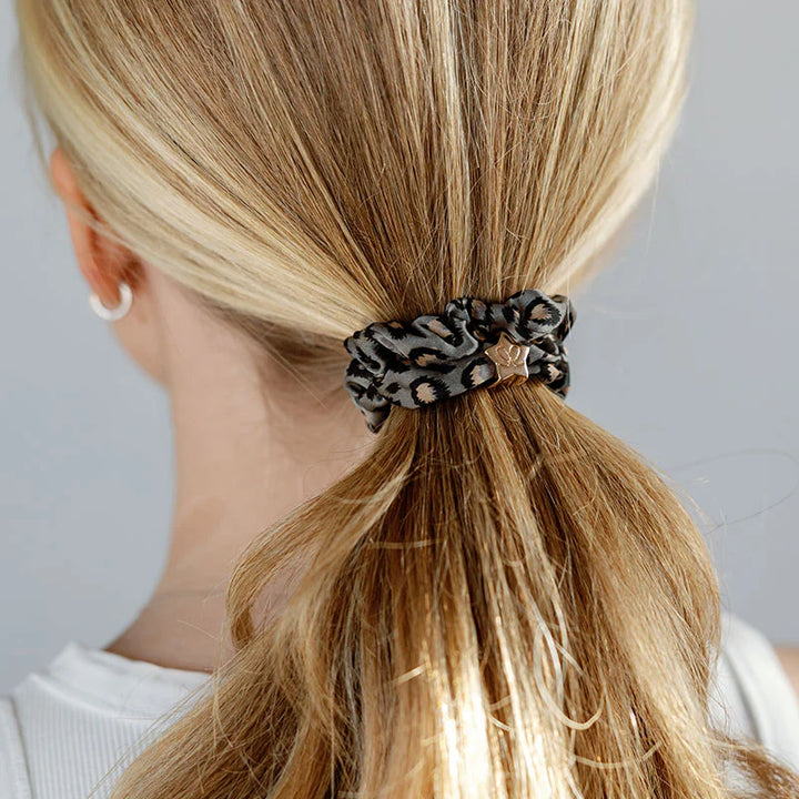 GREY LEOPARD SILK SCRUNCHIE