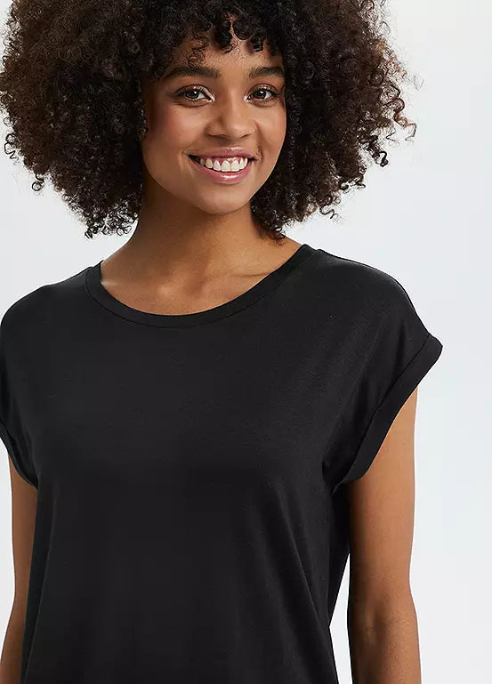BLACK ADELLA T-SHIRT