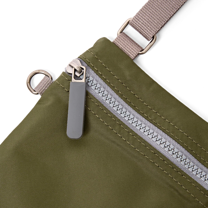 Chelsea recycled nylon bag