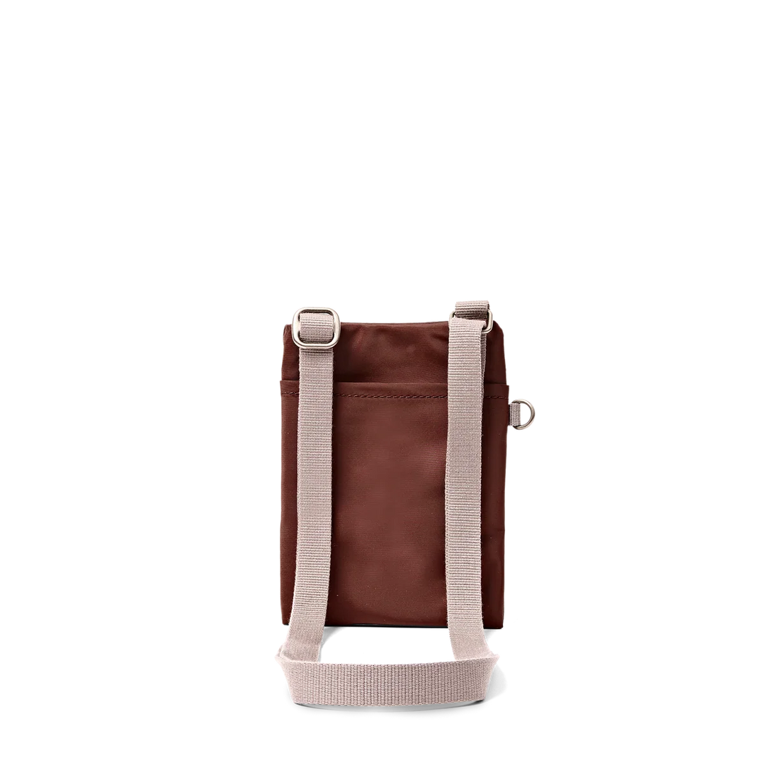 Chelsea recycled nylon bag