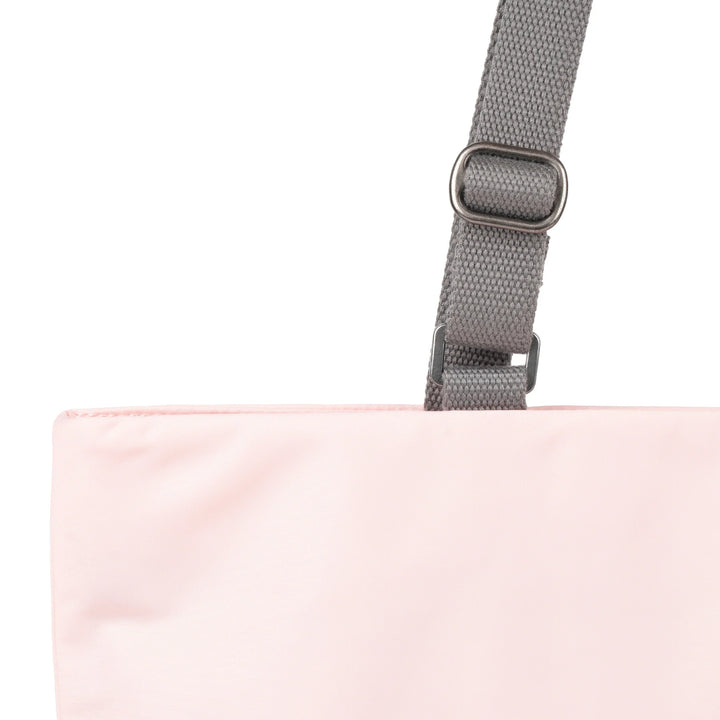 Trafalgar Medium Tote Bag in English Rose Nylon - Medium
