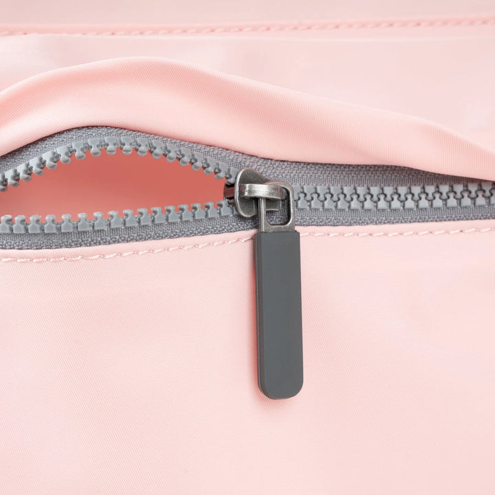 Trafalgar Medium Tote Bag in English Rose Nylon - Medium