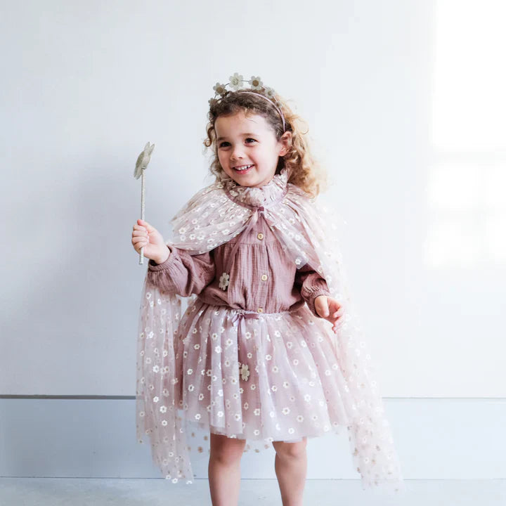 DAISY TUTU