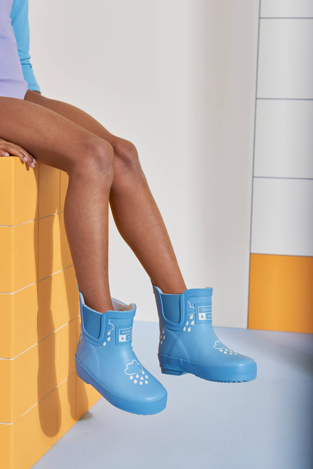 Cornflower Blue Short Colour-Changing Kids Wellies: UK5