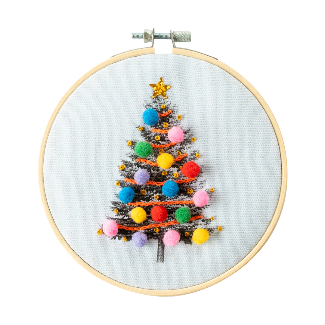 Christmas Tree Embroidery Hoop Kit: Pink