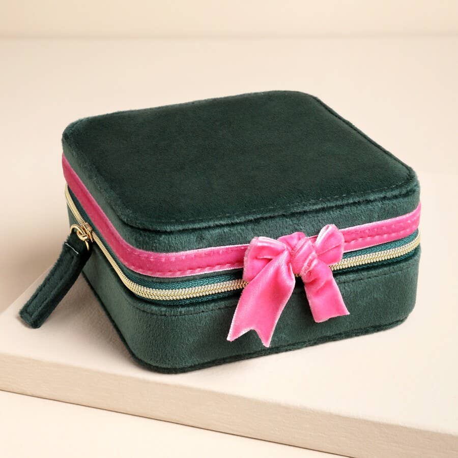 Green and Pink Velvet Bow Square Travel Jewellery Case