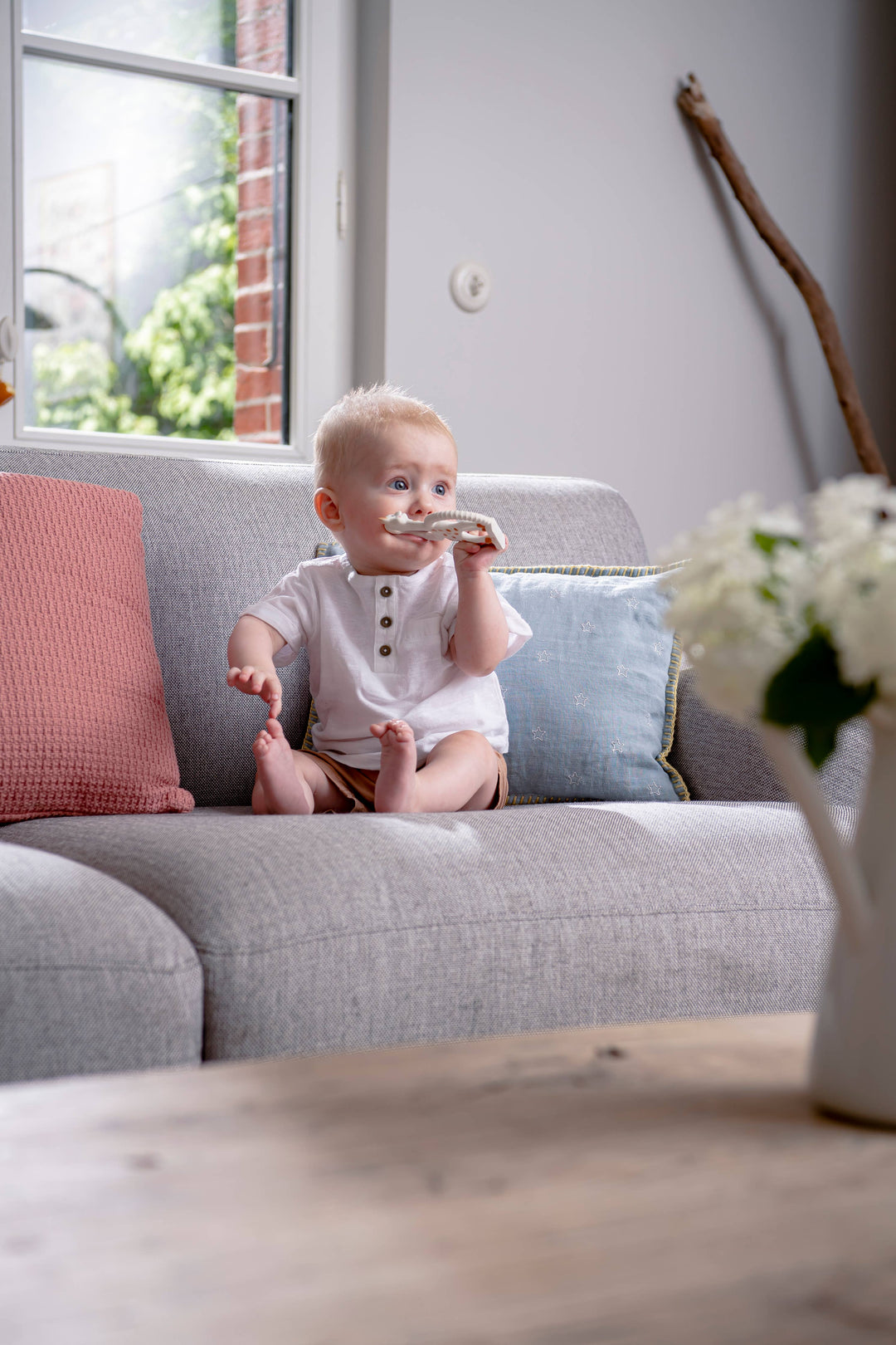 So Pure Sophie La Girafe Teething Ring - Natural Rubber