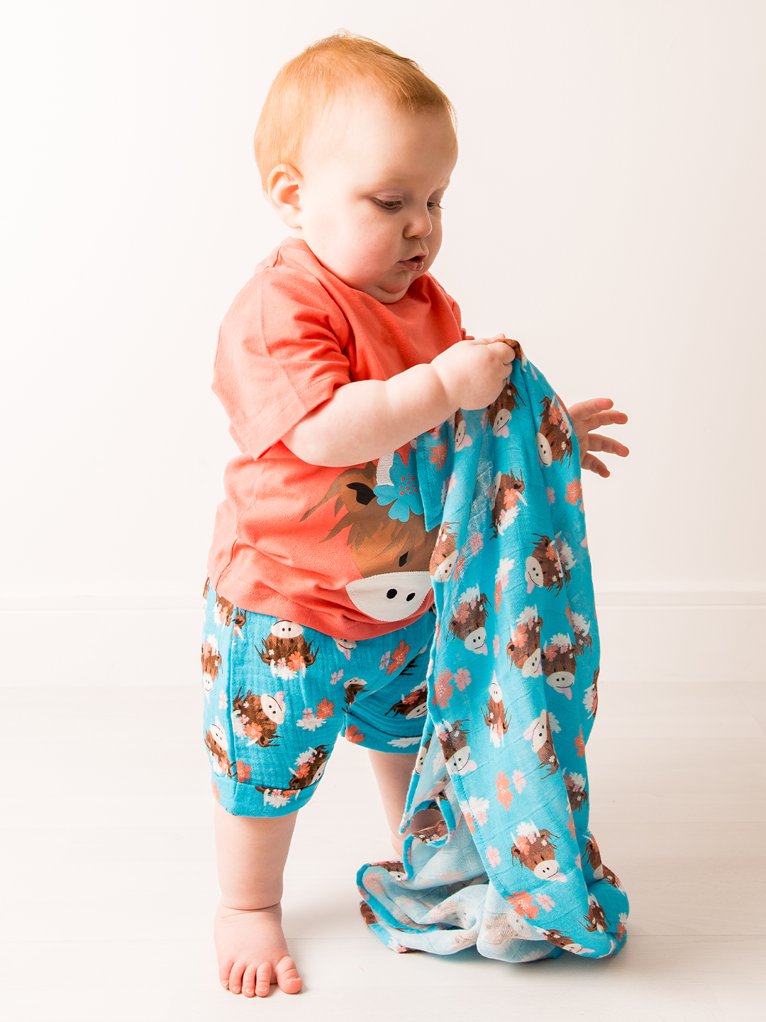 Bonnie Highland Cow Muslin Bibs & Squares: One Size / Muslin 2pk Bib