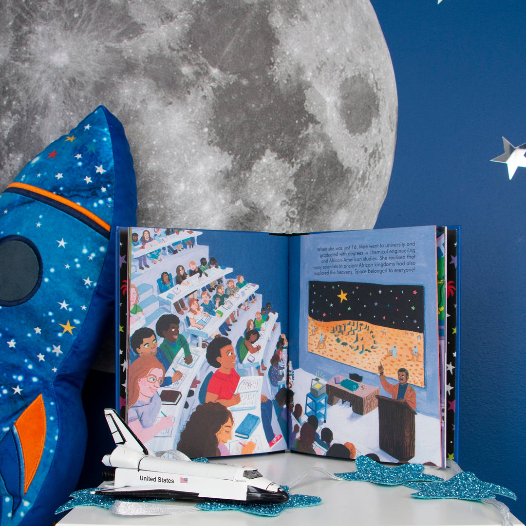 Little People, Big Dreams: Mae Jemison