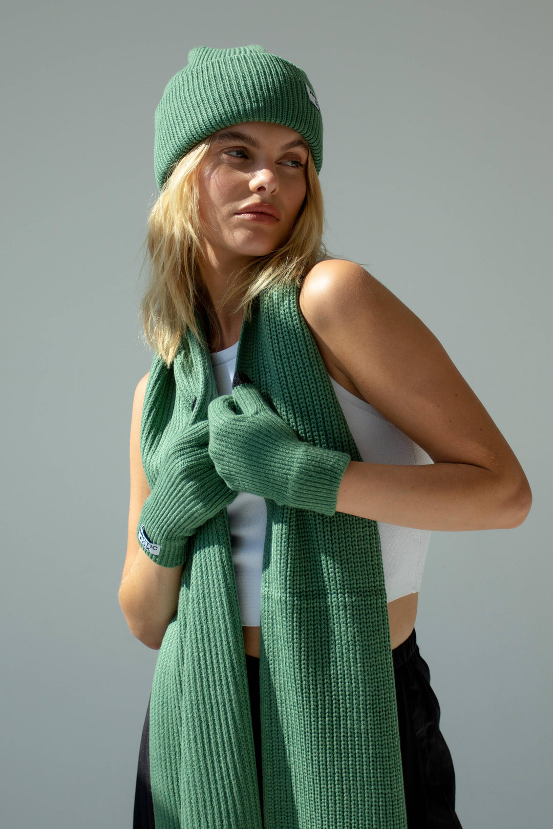 The Recycled Bottle Gloves - Forest Fern - AW23