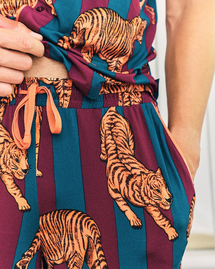 Tiger Stripe Print Long Pyjama Set: M